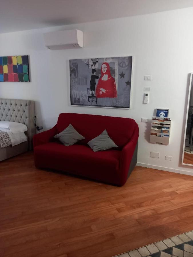Suite Apartment San Lazzaro Bergamo Exteriör bild