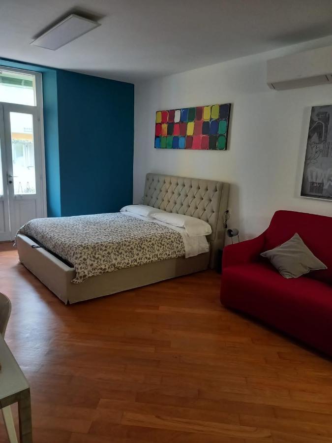 Suite Apartment San Lazzaro Bergamo Exteriör bild